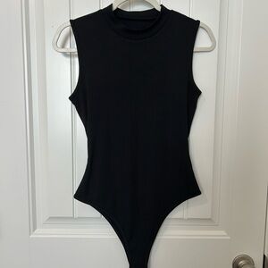 SHEIN Black Sleeveless Kids Bodysuit
